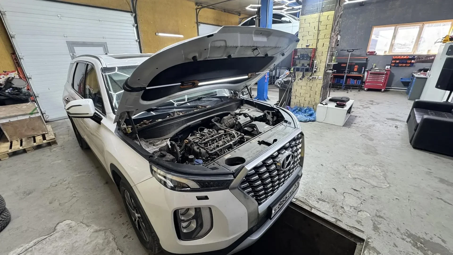 Hyundai Palisade в мастерской JECARS — фото 2 из 6